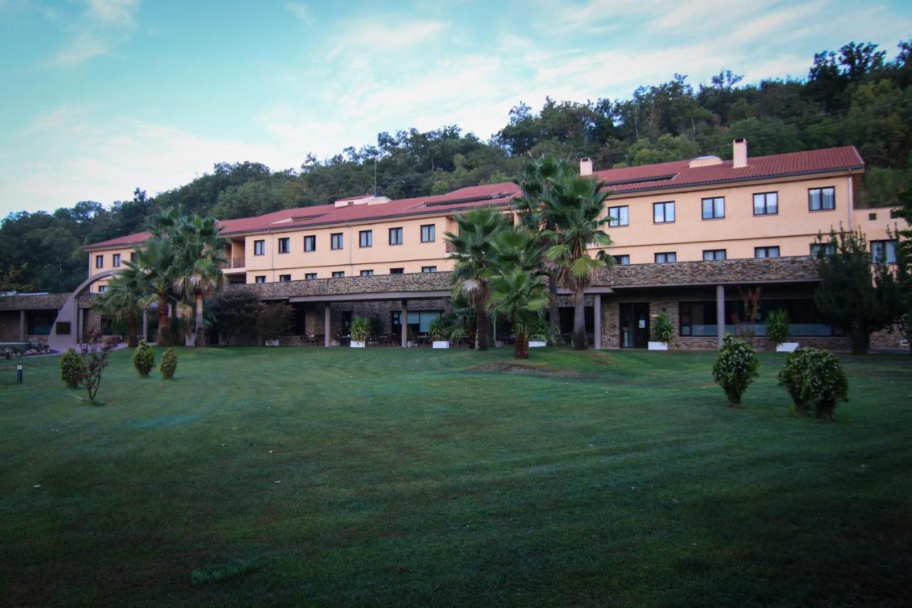Hotel Balneario Valle Del Jerte Valdastillas Bagian luar foto