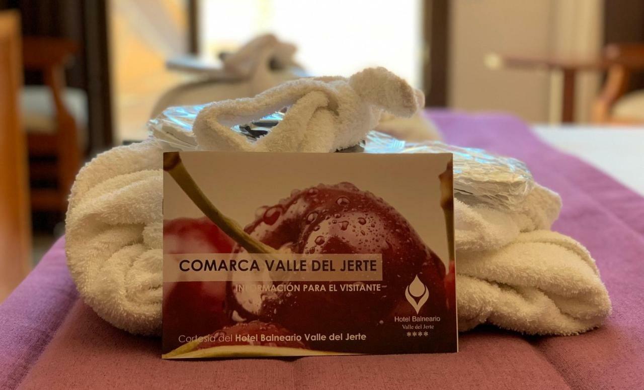 Hotel Balneario Valle Del Jerte Valdastillas Bagian luar foto